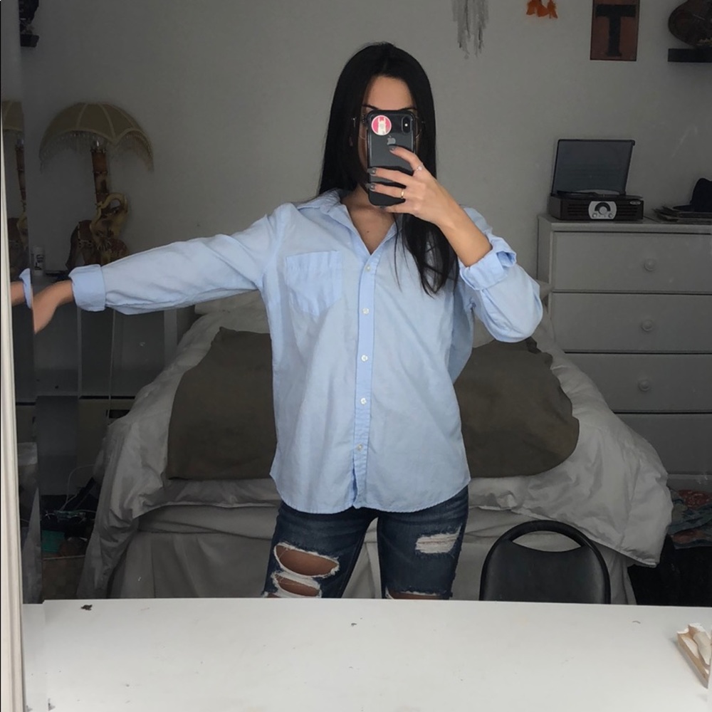 Button up - Picture 6 of 6